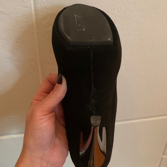 Brand new never worn Giuseppe Zanotti heels - Picture 7 of 8